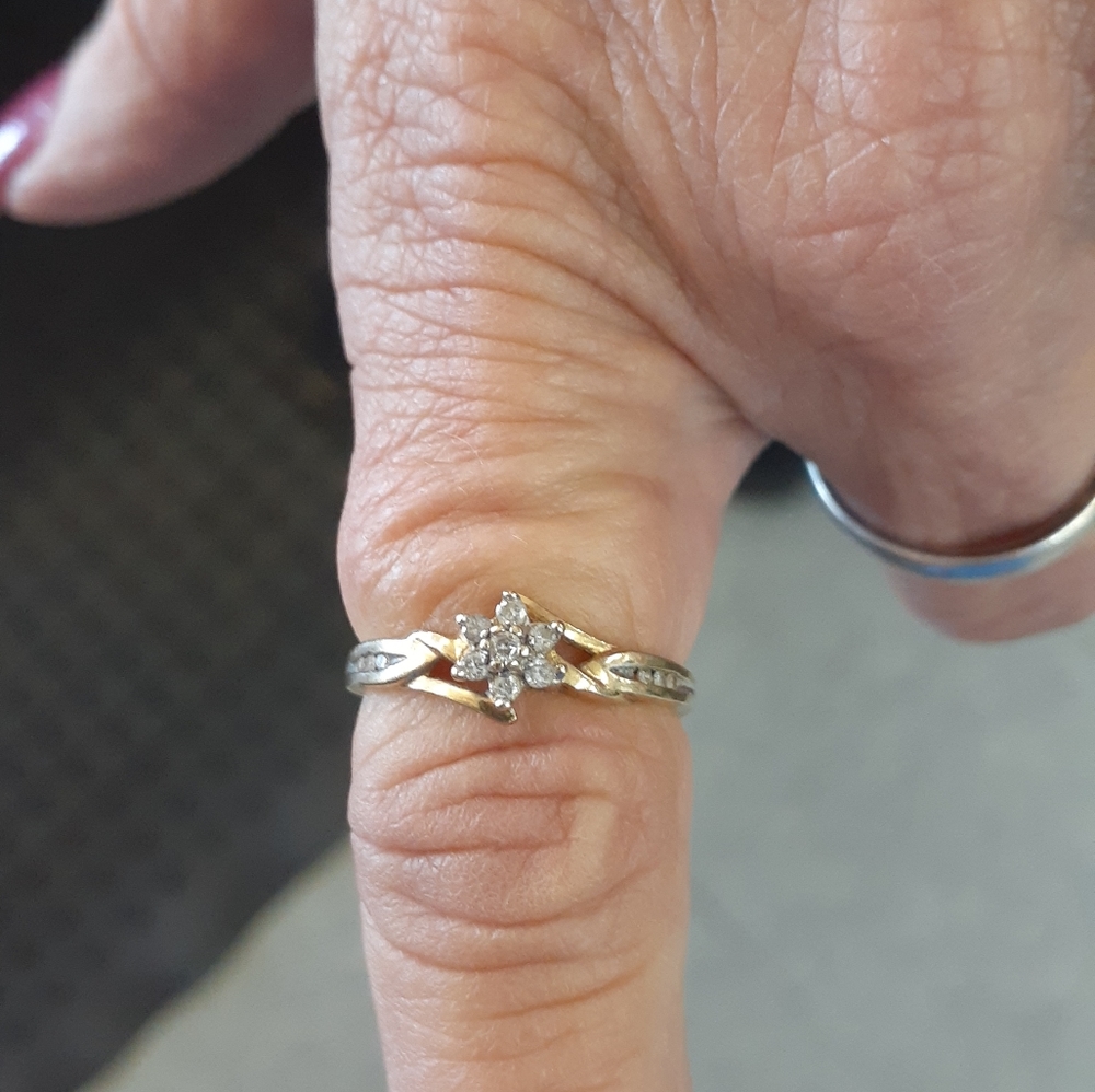 18k ring
